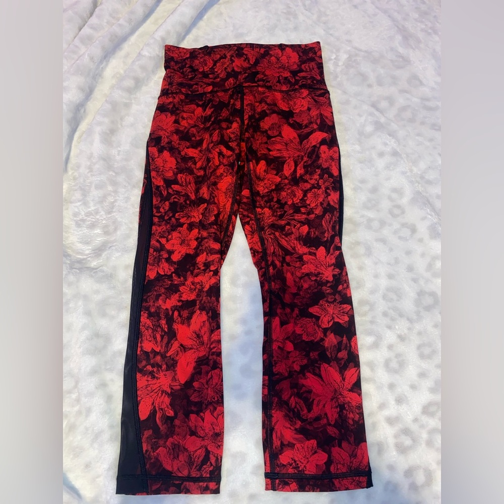 Lululemon Cropped Leggings
